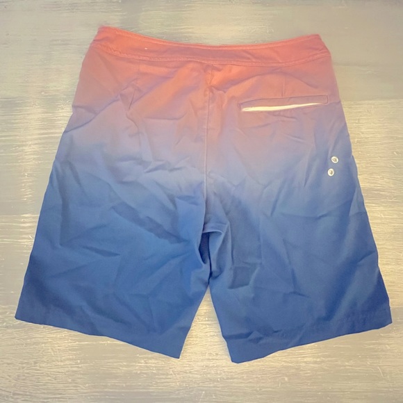 American Eagle S board shorts - Picture 2 of 3